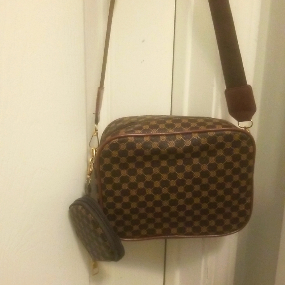 Crossbody Bag With Removable Pouch NWOT